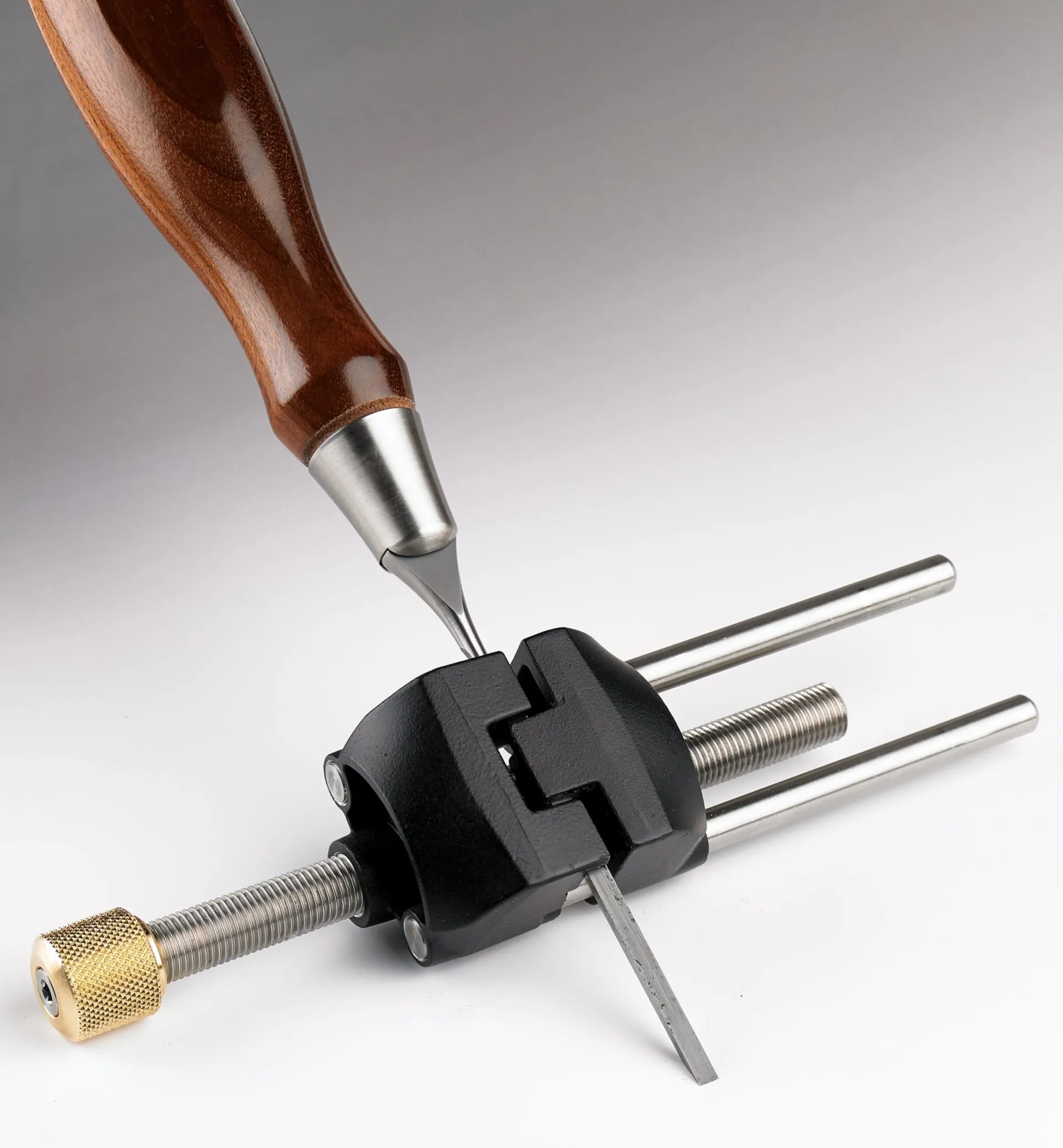 Lee Valley Veritas Side-Clamping Honing Guide