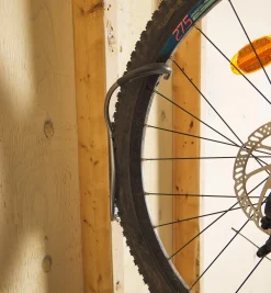 Lee Valley Vertical Single Bicycle Rack