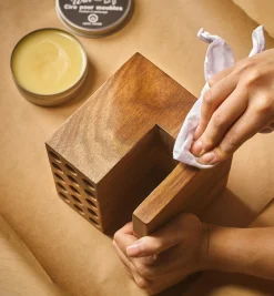 Lee Valley Walrus Oil Furniture Wax