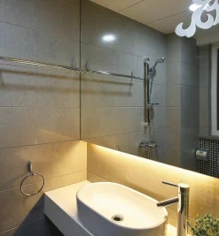 Lee Valley Warm Or Natural White LED Tape Lighting Kits (12V)