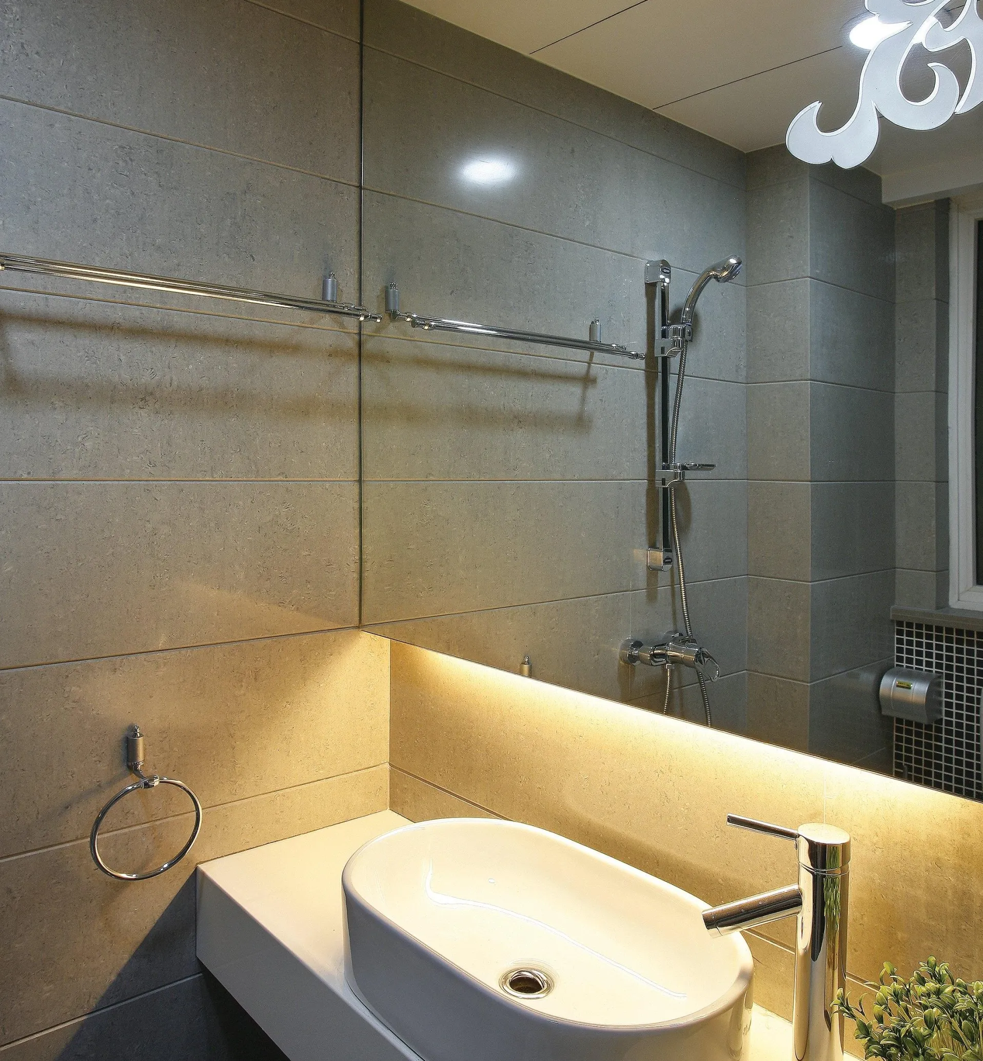 Lee Valley Warm Or Natural White LED Tape Lighting Kits (12V)