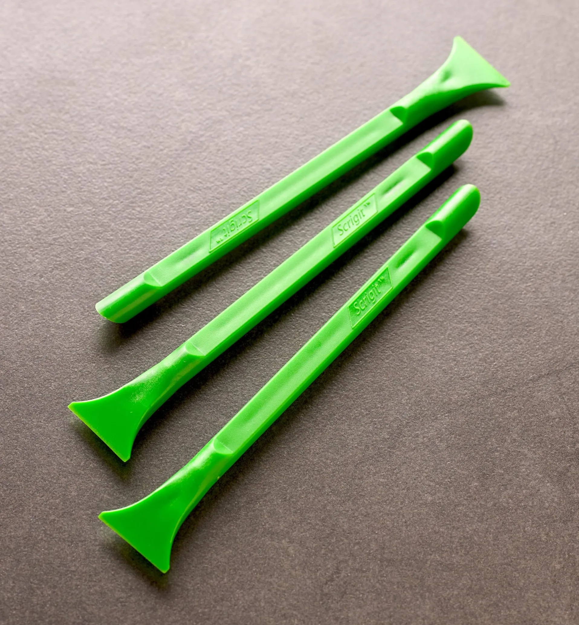 Lee Valley Wide-Blade Scrigit Scraper