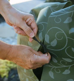 Lee Valley Wrap-Around Shrub Covers