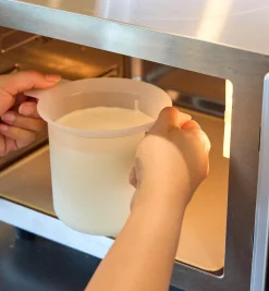 Lee Valley Yogurt & Kefir Maker